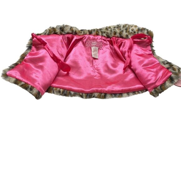 Dottie Loves Capelet Girls Extra Small / Small Leopard Faux Fur Toddler Cape - Picture 3 of 5